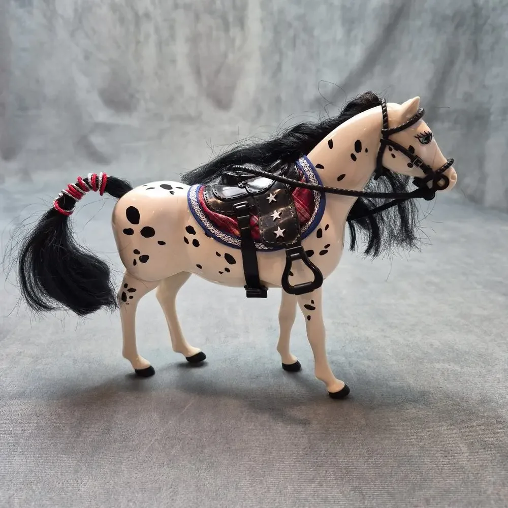 Mattel 1997 Walking Pony “Sassy” Tail Swishes Horse Walks Barbie Riding Club